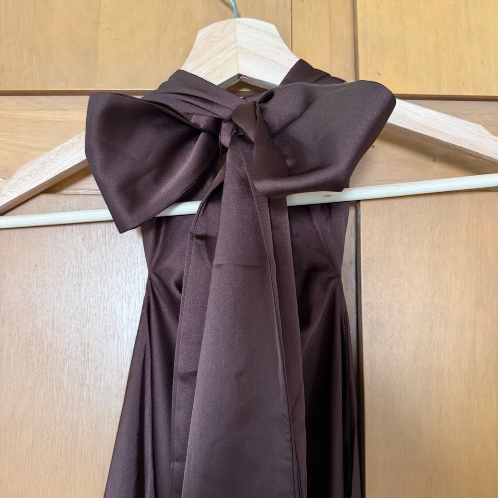 Show Me Your MuMu Lisa Maxi Dress 🤎High Neck in Chocolate Luxe Satin Brown XXL - Picture 6 of 7